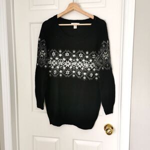 2/$20 Motherhood maternity sweater size L